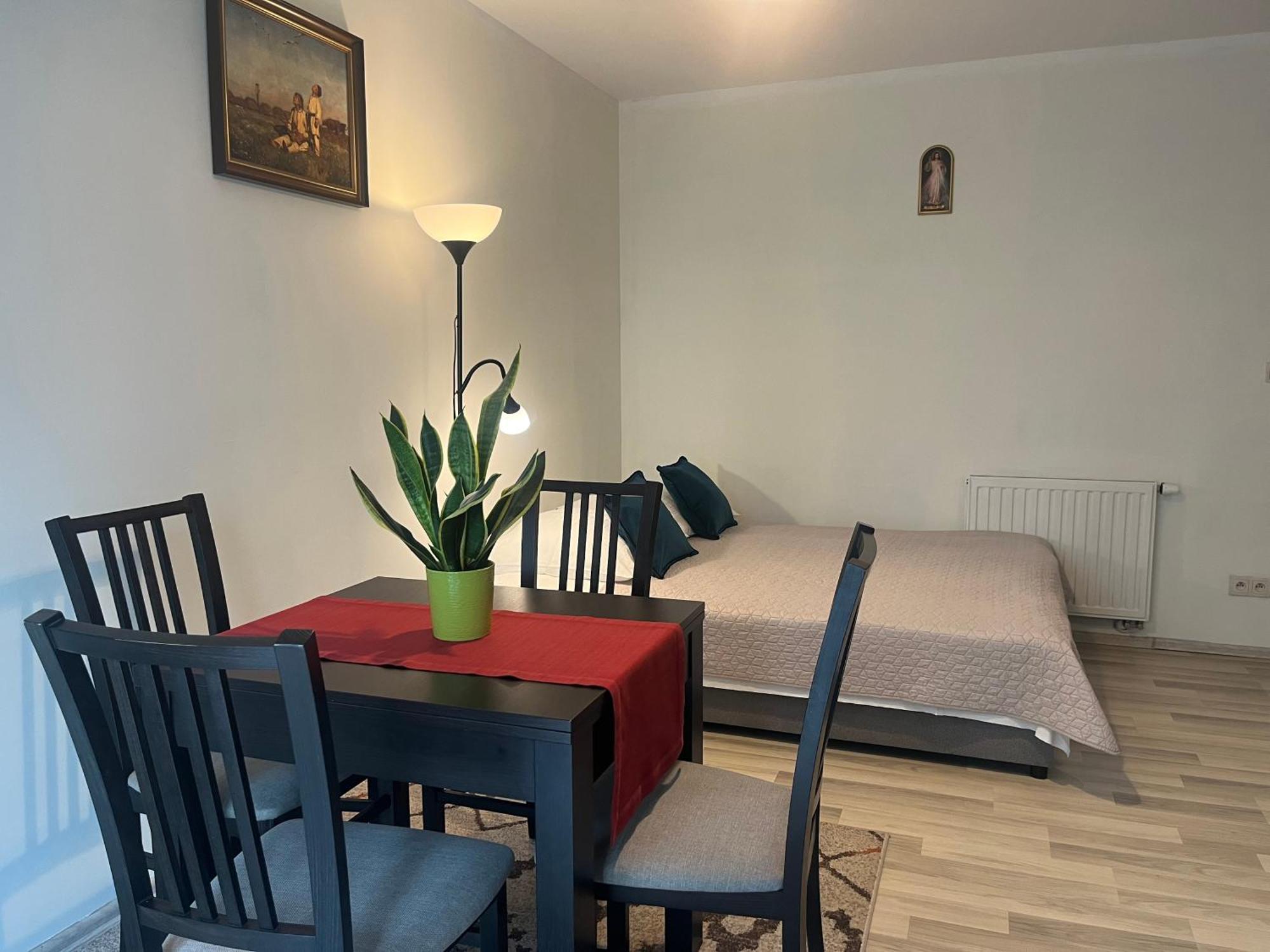 Apartament Lagiewniki Krakow Apartment Bagian luar foto