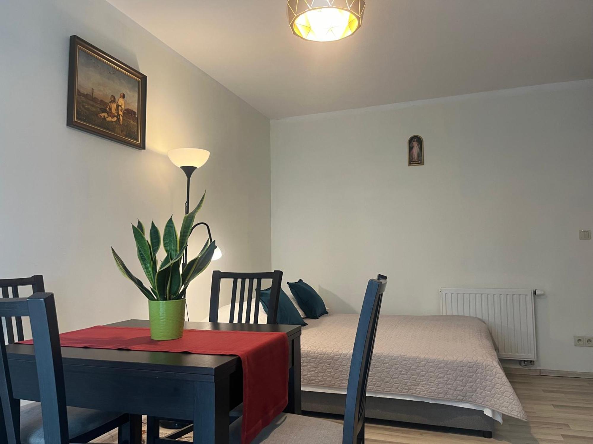 Apartament Lagiewniki Krakow Bagian luar foto